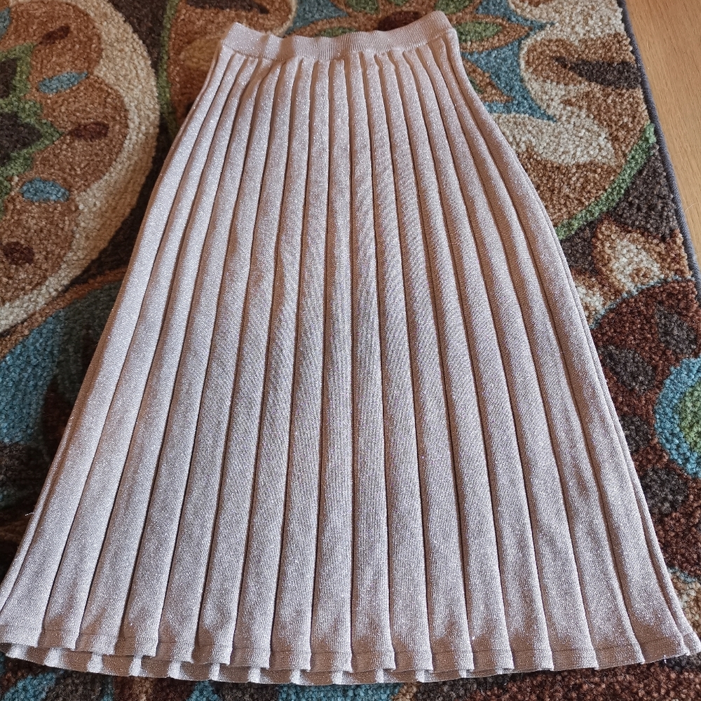 Wilfred Metallic Nude Pink High Waist Skirt